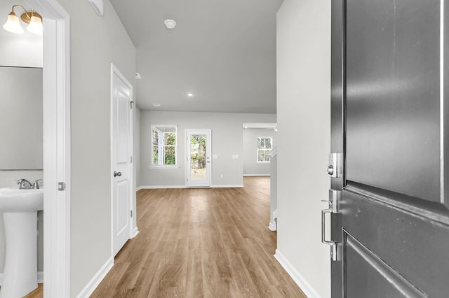 228 Hungerford Drive, Summerville, SC 29486