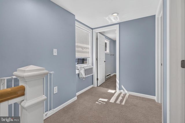 320 N RAILROAD ST, Tamaqua, PA 18252