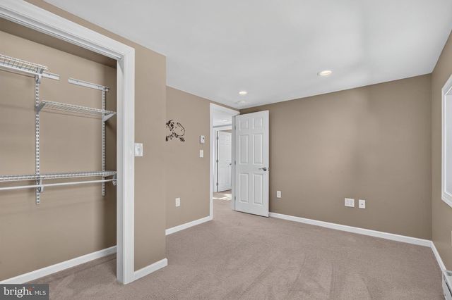 320 N RAILROAD ST, Tamaqua, PA 18252
