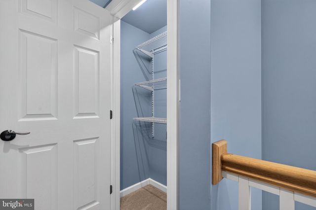 320 N RAILROAD ST, Tamaqua, PA 18252