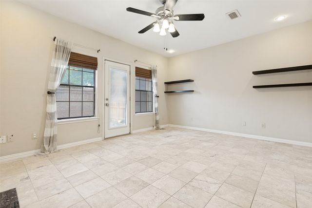 3635 Garden Brook Drive 14100, Farmers Branch, TX 75234