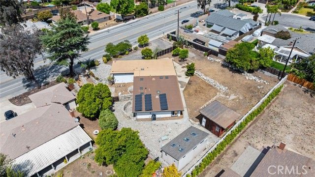 1690 N Mills, Claremont, CA 91711