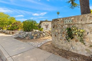 1690 N Mills, Claremont, CA 91711