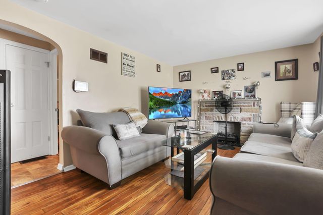 2261 Medina Avenue, Columbus, OH 43211