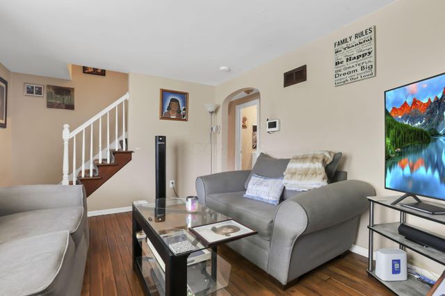 2261 Medina Avenue, Columbus, OH 43211