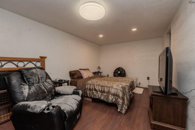 2202 COOKE AVENUE, Wichita Falls, TX 76308