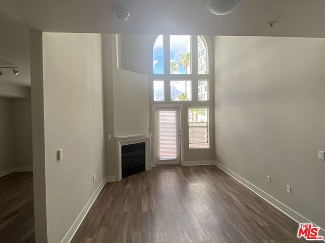 1040 Glendon Avenue 4153, Los Angeles, CA 90024