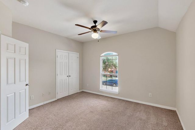 1343 Valley Vista Drive, Irving, TX 75063