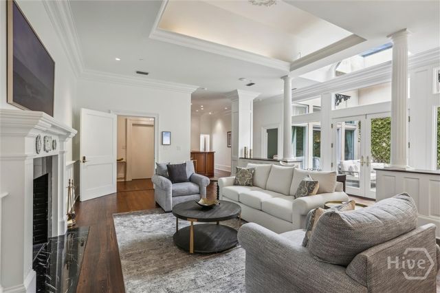 2 E Perry Lane Units A, B and C, Savannah, GA 31401