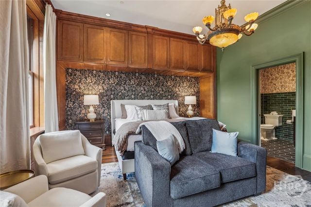 2 E Perry Lane Units A, B and C, Savannah, GA 31401