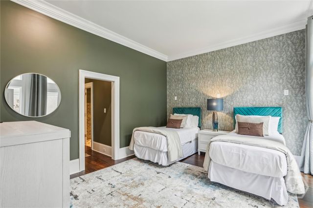 2 E Perry Lane Units A, B and C, Savannah, GA 31401