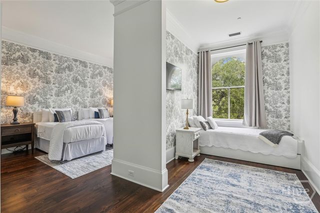 2 E Perry Lane Units A, B and C, Savannah, GA 31401