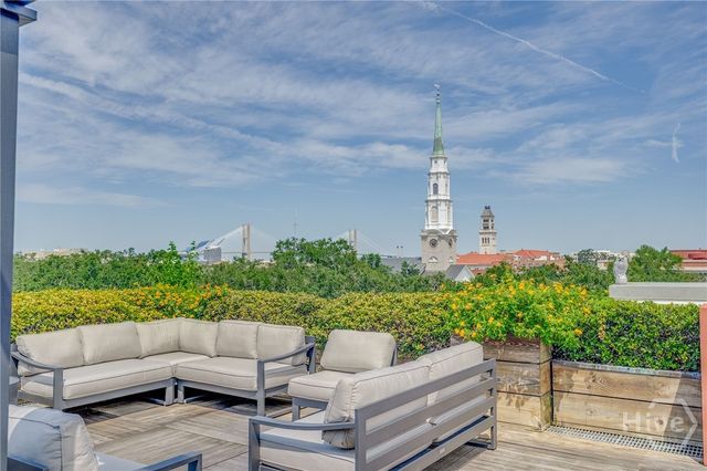 2 E Perry Lane Units A, B and C, Savannah, GA 31401