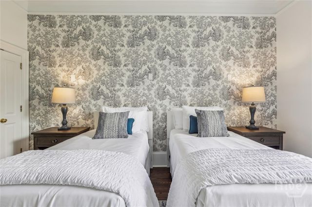 2 E Perry Lane Units A, B and C, Savannah, GA 31401