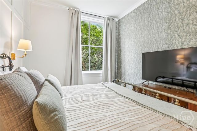 2 E Perry Lane Units A, B and C, Savannah, GA 31401