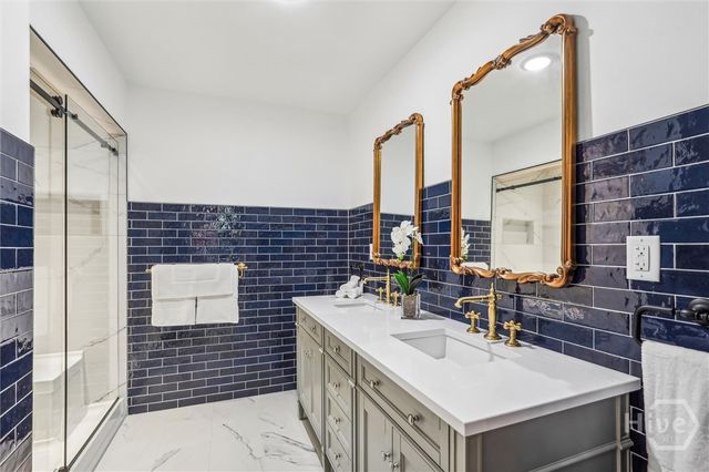 2 E Perry Lane Units A, B and C, Savannah, GA 31401