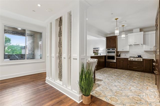 2 E Perry Lane Units A, B and C, Savannah, GA 31401