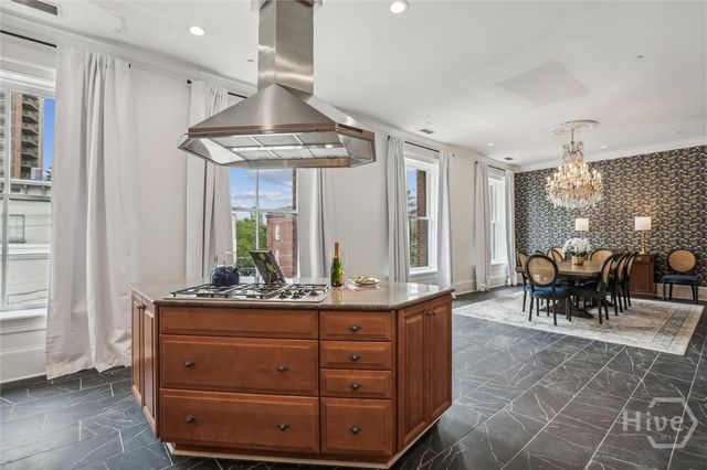 2 E Perry Lane Units A, B and C, Savannah, GA 31401