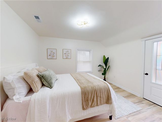 3513 Boynton Road, Cleveland Heights, OH 44121