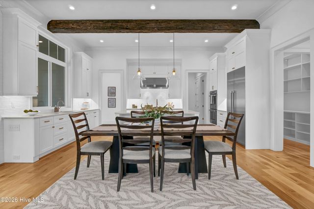 2225 S Live Oak Parkway, Wilmington, NC 28403