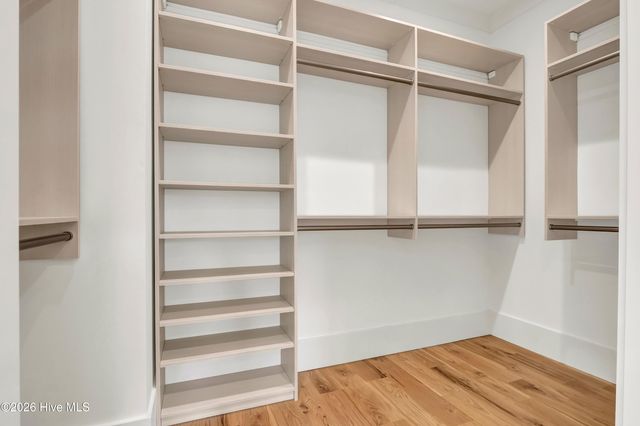 2225 S Live Oak Parkway, Wilmington, NC 28403