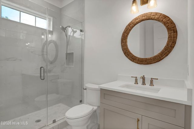 2225 S Live Oak Parkway, Wilmington, NC 28403