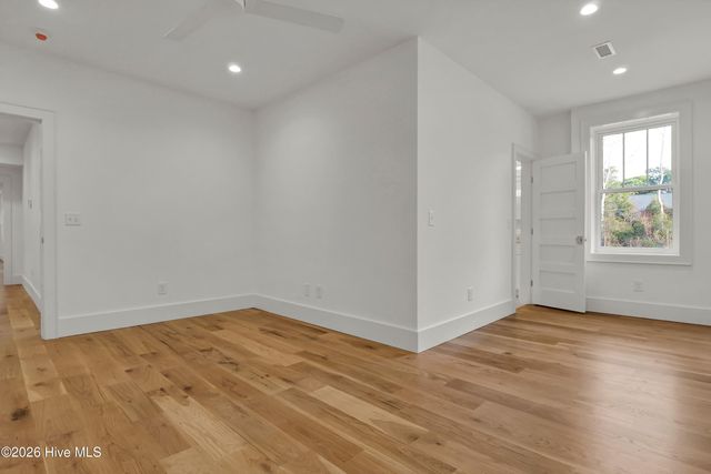 2225 S Live Oak Parkway, Wilmington, NC 28403