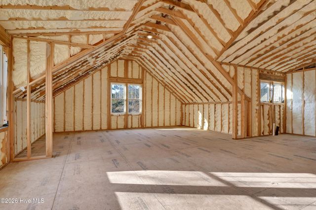 2225 S Live Oak Parkway, Wilmington, NC 28403