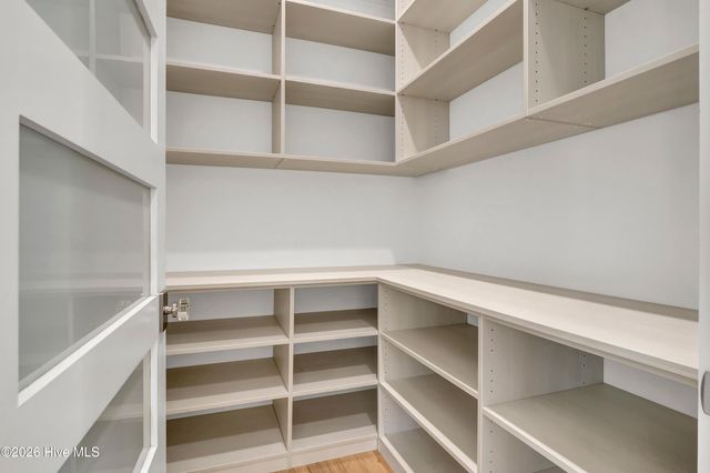 2225 S Live Oak Parkway, Wilmington, NC 28403