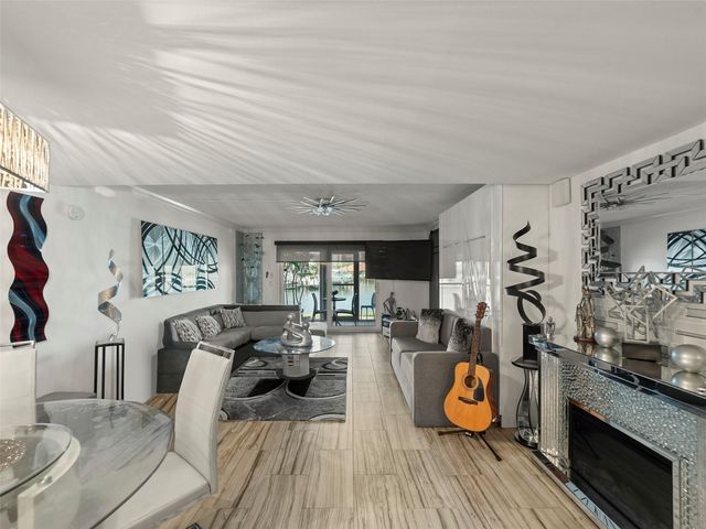 7600 SUN ISLAND DRIVE S 107, South Pasadena, FL 33707