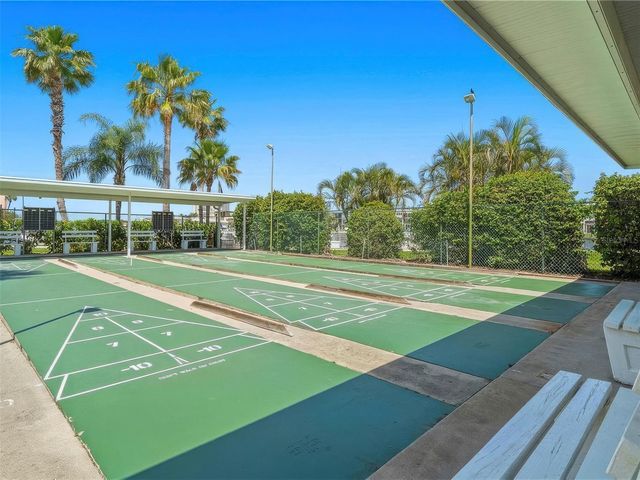 7600 SUN ISLAND DRIVE S 107, South Pasadena, FL 33707