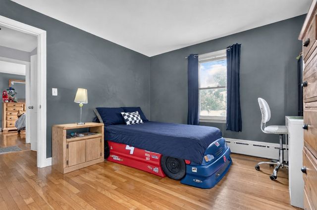 38 Dighton Ave, Taunton, MA 02780
