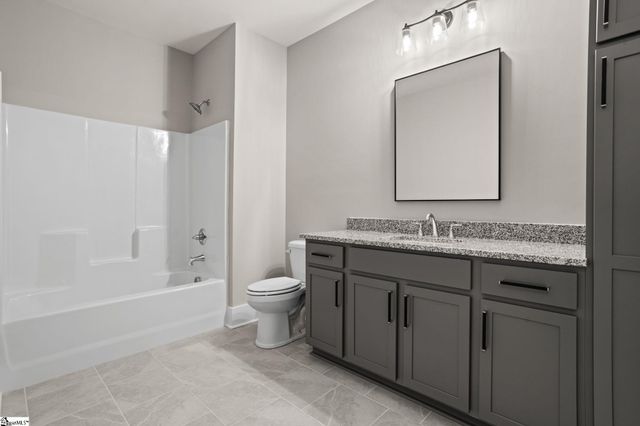 1208 N Pinot Road, Duncan, SC 29334