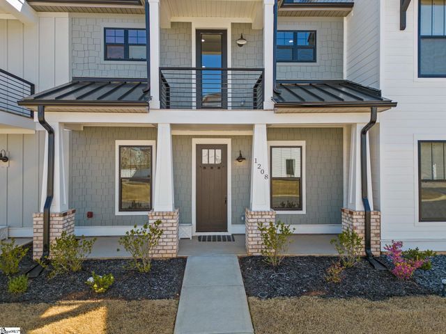 1208 N Pinot Road, Duncan, SC 29334