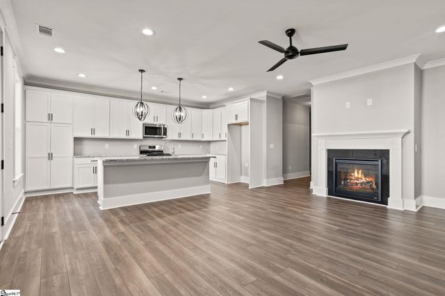 1208 N Pinot Road, Duncan, SC 29334