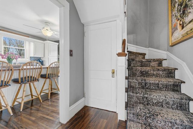 411 Stewart St, Fall River, MA 02720