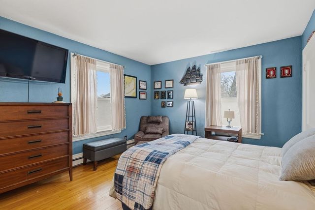 411 Stewart St, Fall River, MA 02720