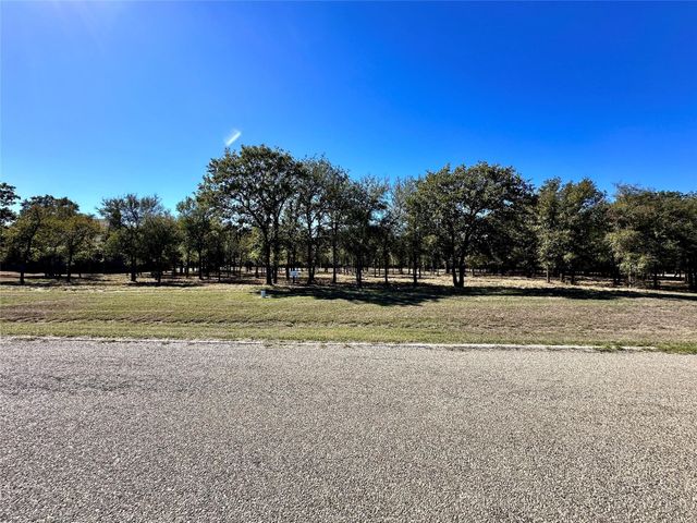 332 Sugartree Circle, Lipan, TX 76462