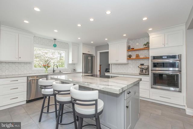 106 SPENCER RD, Washington Crossing, PA 18977