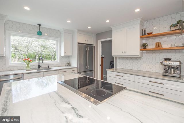 106 SPENCER RD, Washington Crossing, PA 18977