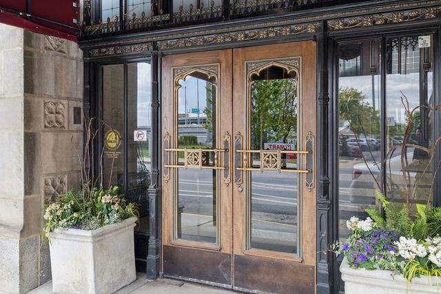 728 W Jackson Boulevard 302, Chicago, IL 60661