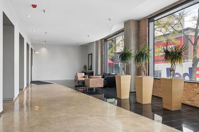 728 W Jackson Boulevard 302, Chicago, IL 60661