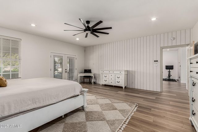 2552 E RIDGEWOOD Lane, Gilbert, AZ 85298