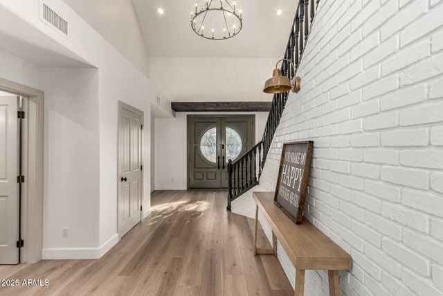 2552 E RIDGEWOOD Lane, Gilbert, AZ 85298