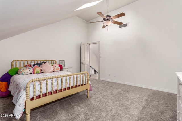 2552 E RIDGEWOOD Lane, Gilbert, AZ 85298