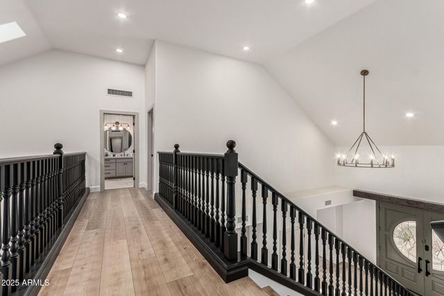 2552 E RIDGEWOOD Lane, Gilbert, AZ 85298