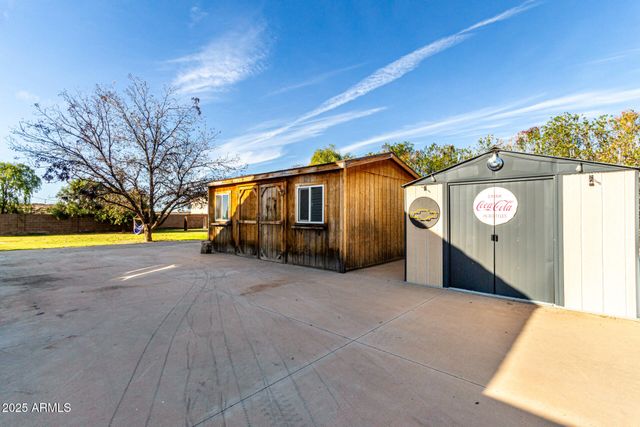 2552 E RIDGEWOOD Lane, Gilbert, AZ 85298