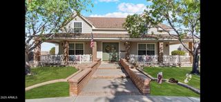 2552 E RIDGEWOOD Lane, Gilbert, AZ 85298