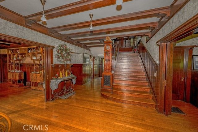 481 W Highland Avenue, Sierra Madre, CA 91024