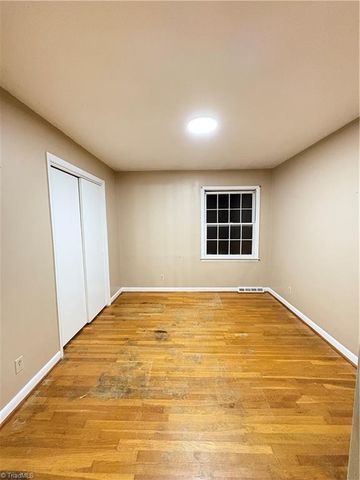 2161 Sallies Lane, Winston-salem, NC 27106